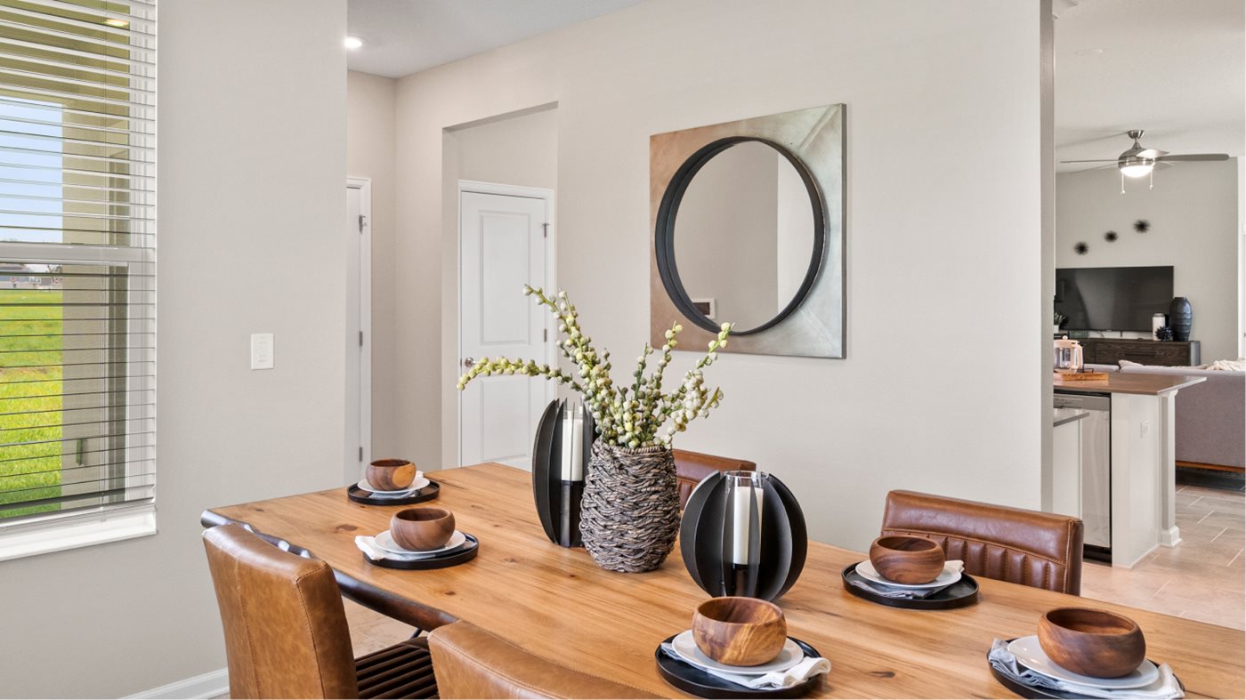 OLH_2526_Pic_Sierra_DiningRoom_F1_11_18_22