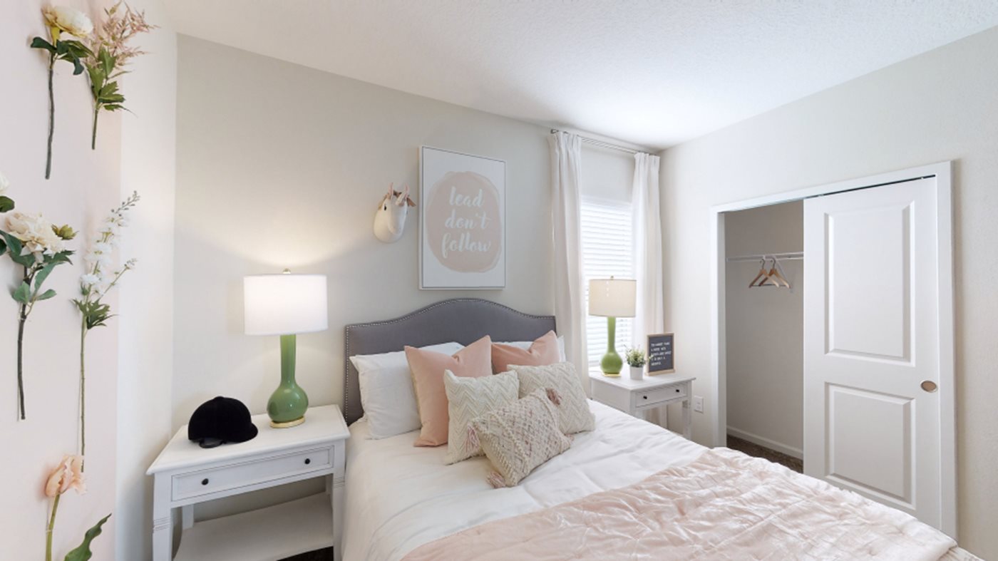OLH_2569_Pic_Miramar_Bed3_2of2_Matterport_F2_12_5_24