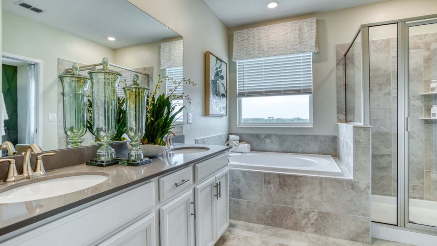 OLH_2569_Pic_Miramar_OwnersBath_F2_12_5_24